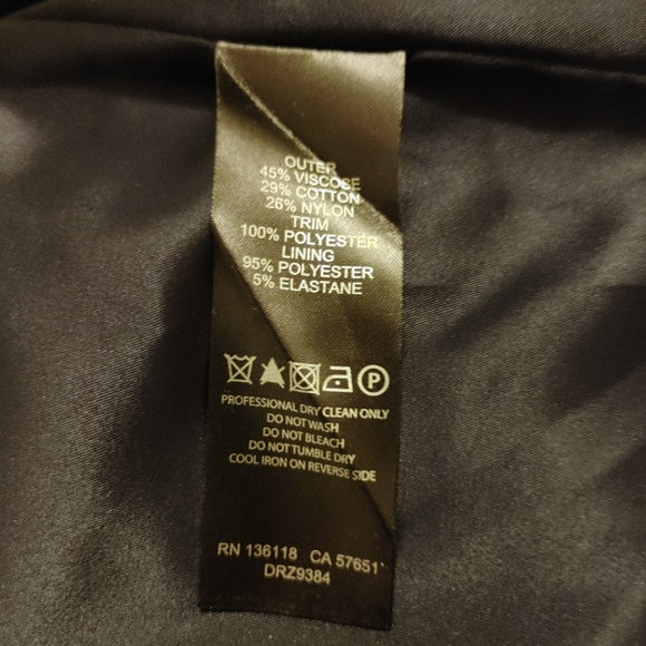 Ever New Stephanie Lace Dress - Picture 6 of 8